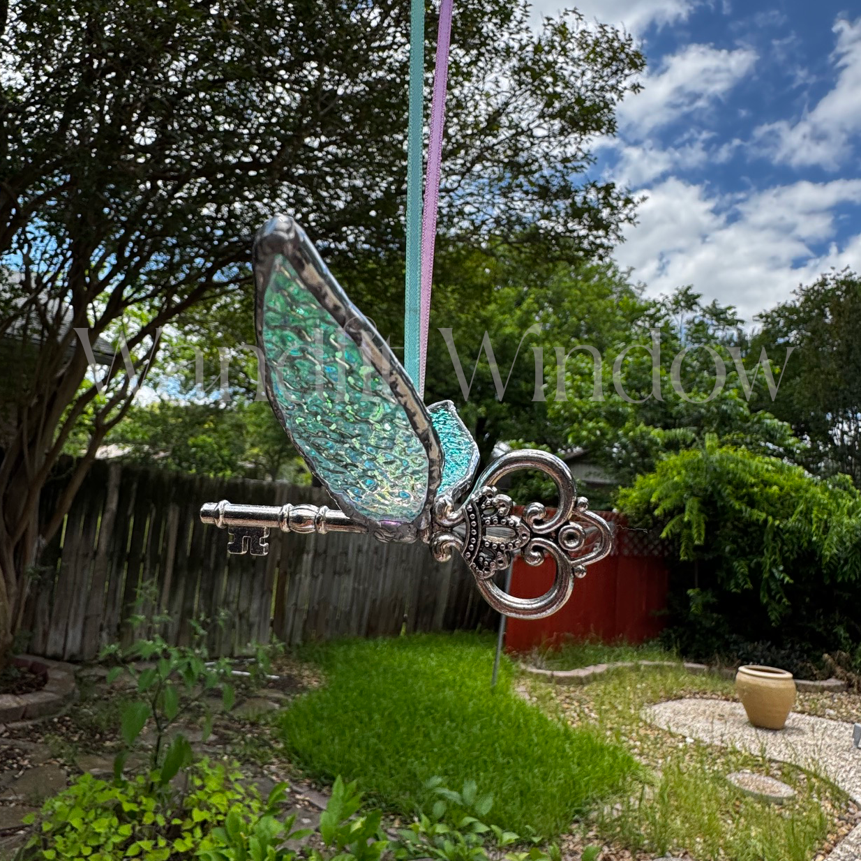 Dichroic Glass-Winged Key (3.25 x 5.25)