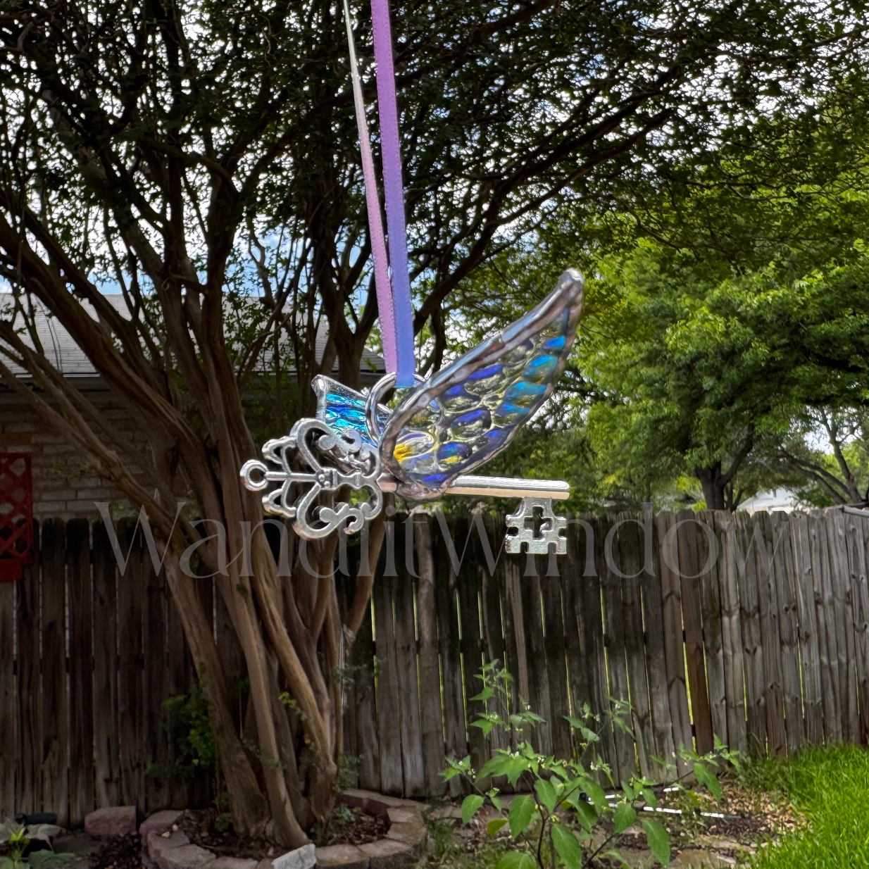Dichroic Glass-Winged Key (2.25 x 3.00)